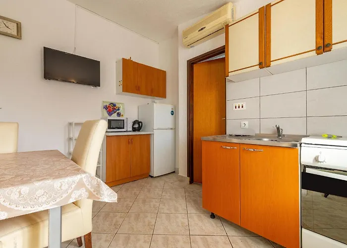 Apartmán 2 Bedroom Pet Friendly In Vir